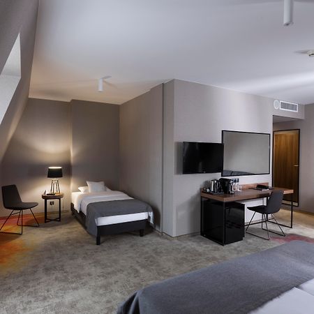 גדנסק Hotel Sadova מראה חיצוני תמונה